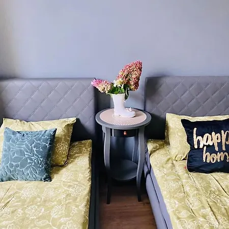 Apartment Nowy Dluga *