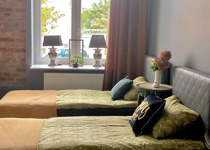 Nowy Dluga Apartment *